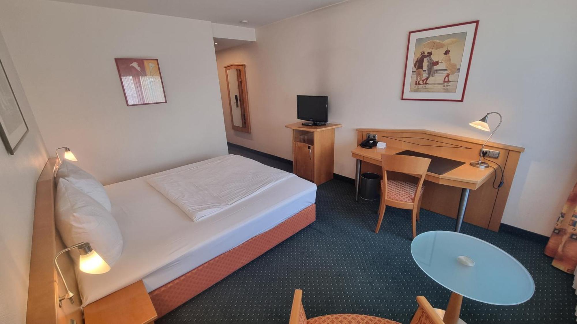 Hotel Panorama Hamburg-Billstedt Экстерьер фото
